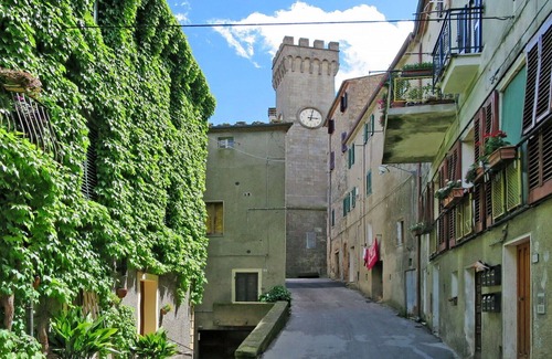 Civitella Marittima Apartment | Lovely apartment for 3 people with A/C, WIFI, TV and parking