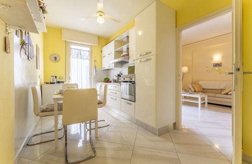 Macchino Apartment | Lovely apartment for 6 guests with A/C, WIFI, TV, terrace and pets allowed