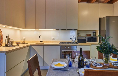 Caprino Veronese House | Lovely apartment in villa for 8 guests with WIFI, TV, patio and parking