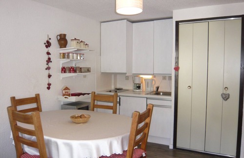 Saint-Lary-Soulan Apartment | Lovely apartment in village center private park Wifi - great comfort mountain view
