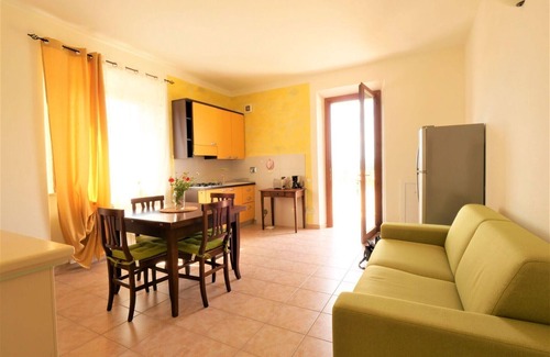 Massa Marittima Villa | Lovely apartment in villa for 4 people with pool, WIFI, TV, terrace, pets allowed and parking