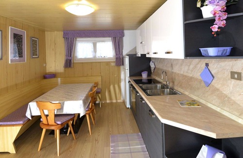San Giovanni di Fassa Apartment | Lovely apartment for 7 guests with WIFI, TV, balcony and parking
