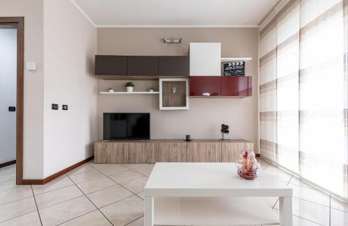 Milan Apartment | Lovely apartment 15m from Duomo M1