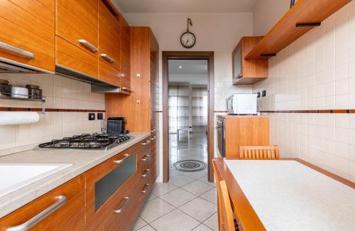 Milan Apartment | Lovely apartment 15m from Duomo M1