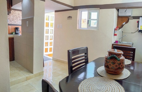 Cuernavaca Apartment | *LOVELY APARTMENT- BEST FOR SOLOS OR COUPLE TRAVELERS*