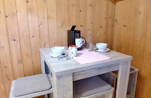 Lauterbrunnen Apartment | Lovely apartment for 3 people with WIFI, panoramic view and parking