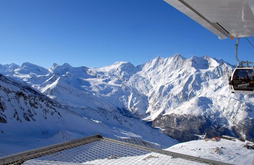 Saas Almagell Apartment | Lovely apartment for 5 guests with WIFI, TV and balcony