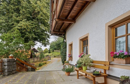 Schwarzenbach Apartment | Lovely Apartment in Schwarzenbach with Sauna