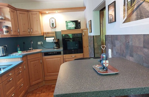 Springstille Apartment | Lovely apartment for 4 guests with WIFI, TV, patio and parking