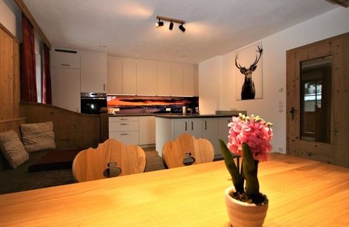 Wildschoenau Apartment | Lovely apartment for 5 guests with WIFI, TV, terrace and parking