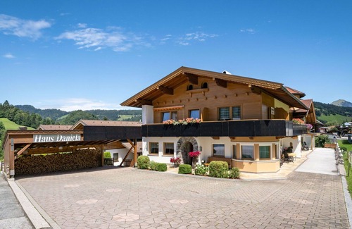 Niederau Apartment | Lovely apartment for 3 guests with WIFI, TV, balcony and parking