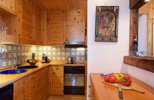 Lenzerheide Apartment | Lovely apartment for 4 people with TV and balcony