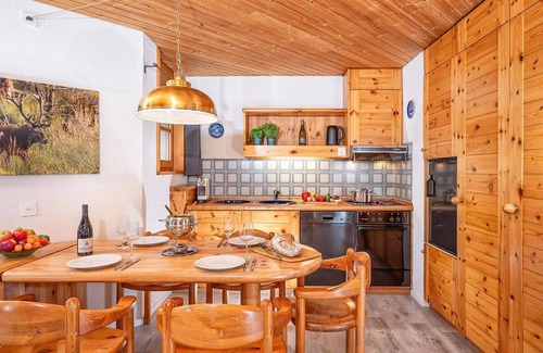 Lenzerheide Apartment | Lovely apartment for 4 people with TV and balcony