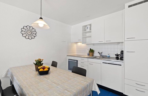 Lenzerheide Apartment | Lovely apartment for 4 people with WIFI, TV and balcony