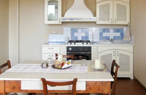 Cossombrato Apartment | Lovely apartment for 4 guests with WIFI, pool, A/C, TV, patio and pets allowed