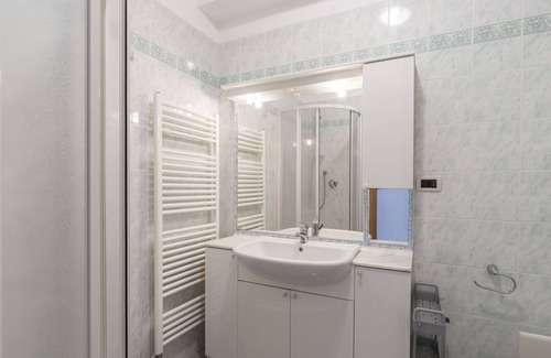 Riva Ligure Apartment | Lovely apartment for 5 people with WIFI, TV, terrace, pets allowed and parking