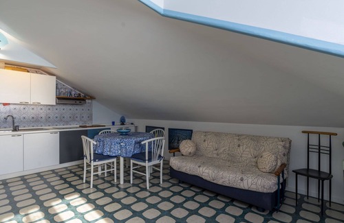 Laigueglia Apartment | Lovely apartment for 3 guests with A/C, WIFI and parking