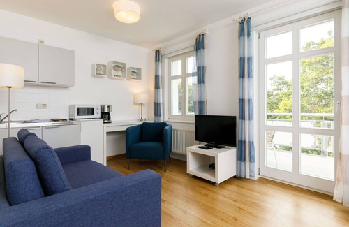 Ostvorpommern Apartment | Lovely apartment for 2 guests with WIFI, TV, balcony and pets allowed