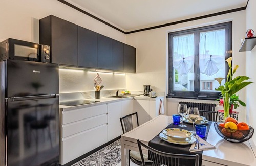 Tremezzina Apartment | Lovely apartment for 2 guests with WIFI, TV and balcony
