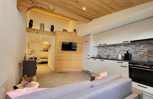 Beatenberg Apartment | Lovely apartment for 3 guests with WIFI and TV