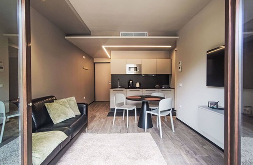 Arco Apartment | Lovely apartment for 3 people with A/C, WIFI, TV, patio and parking