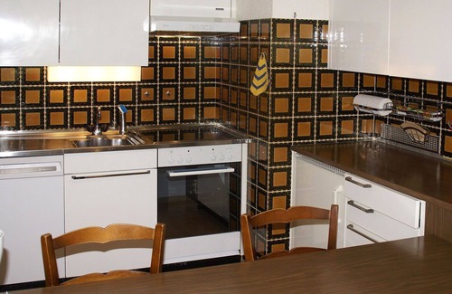 Parpan Apartment | Lovely apartment for 4 guests with WIFI and balcony
