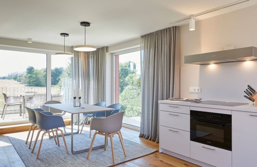 Hohen Wieschendorf Apartment | Lovely apartment for 4 people with WIFI, TV, terrace, pets allowed, panoramic view and parking