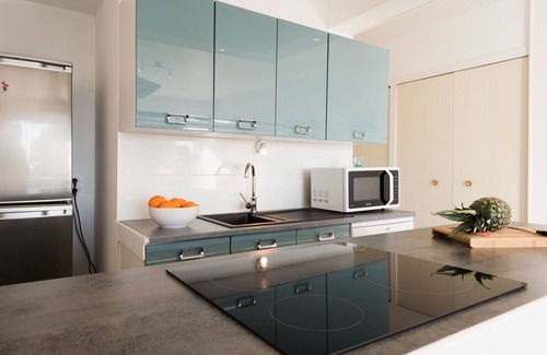 Morbihan Apartment | Lovely apartment for 4 guests with WIFI, TV, balcony and parking