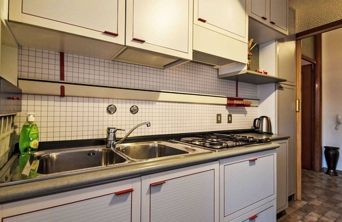 Bormio Apartment | Lovely apartment for 4 guests with WIFI, TV, terrace and parking