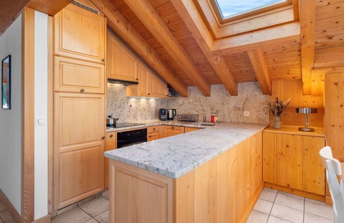 Lens Apartment | Lovely apartment for 4 people with WIFI, balcony, pets allowed and parking