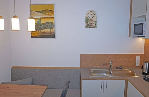 Fliess Apartment | Lovely apartment for 5 guests with WIFI, TV, terrace and parking