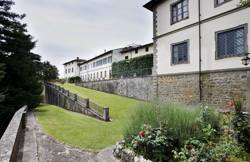 Cicogna Apartment | Lovely apartment for 5 people with WIFI, pool, pets allowed, panoramic view and parking