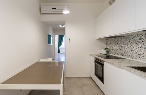Bussana Apartment | Lovely apartment for 6 guests with A/C, WIFI, TV, terrace and pets allowed
