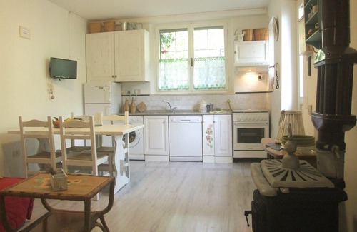 Sassetta Apartment | Lovely apartment for 6 people with WIFI and TV