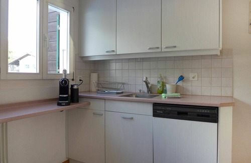 Brienz Apartment | Lovely apartment for 7 people with WIFI, TV, terrace, panoramic view and parking