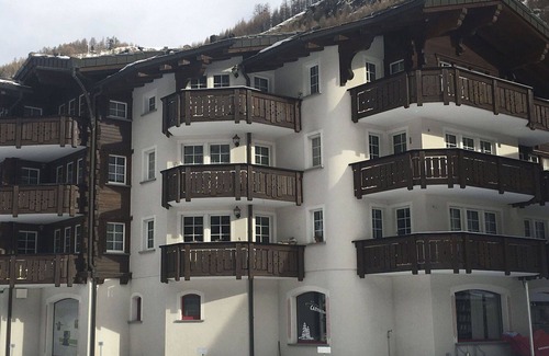 Saas Grund Apartment | Lovely apartment for 4 people with WIFI