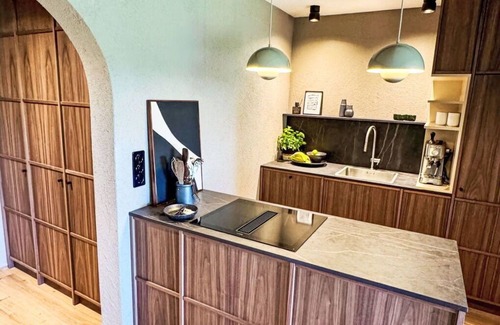 Valbella Apartment | Lovely apartment for 4 people with WIFI, TV, patio, panoramic view and parking