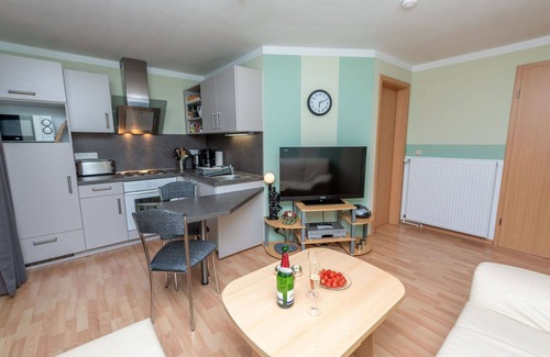 Stangerode Apartment | Lovely apartment for 2 guests with WIFI, TV, patio and parking