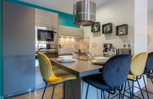 Les Estagnots Apartment | Lovely apartment for 4 people with WIFI, terrace and parking