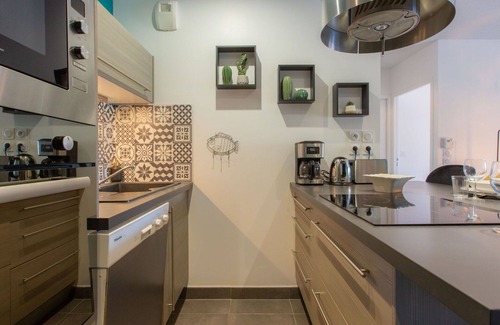 Les Estagnots Apartment | Lovely apartment for 4 people with WIFI, terrace and parking