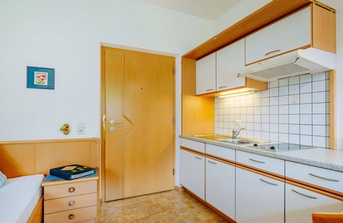 Andriano Apartment | Lovely apartment for 2 guests with WIFI, pool, TV, patio and parking