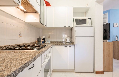Capitana Apartment | Lovely apartment for 4 guests with A/C, WIFI, TV, terrace, panoramic view and parking