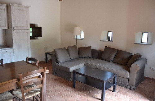 Casalappi Other | Lovely apartment for 6 guests with A/C, pool, TV, patio, panoramic view and parking