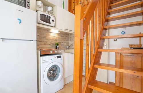 Sainte-Marie-la-Mer Apartment | Lovely apartment for 4 guests with WIFI, A/C, pool, TV and terrace
