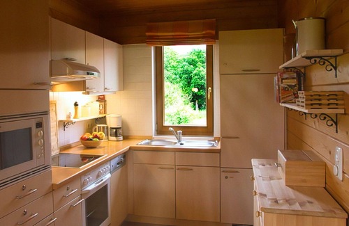 Oberharz am Brocken House | Lovely apartment in villa for 4 guests with WIFI, TV, terrace, pets allowed and parking