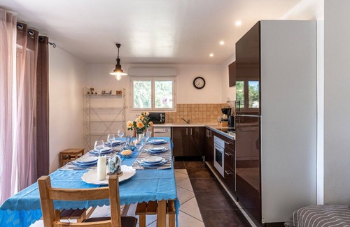 Morta Villa | Lovely apartment in villa for 7 guests with A/C, pool, WIFI, TV, terrace and parking