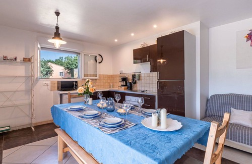 Morta Villa | Lovely apartment in villa for 7 guests with A/C, pool, WIFI, TV, terrace and parking