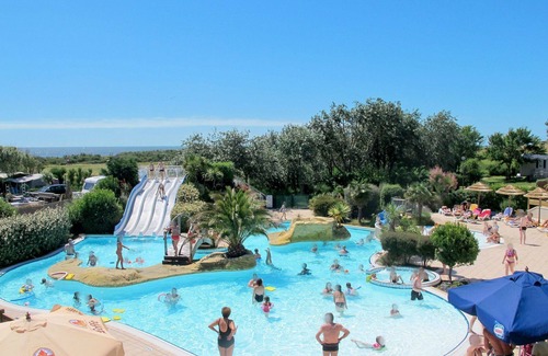 Penestin House | Lovely apartment in villa for 4 people with WIFI, pool, TV, terrace, pets allowed and parking