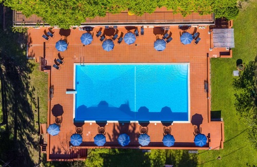 San Vivaldo Villa | Lovely apartment in villa with WIFI, pool, TV, terrace, pets allowed, panoramic view and parking