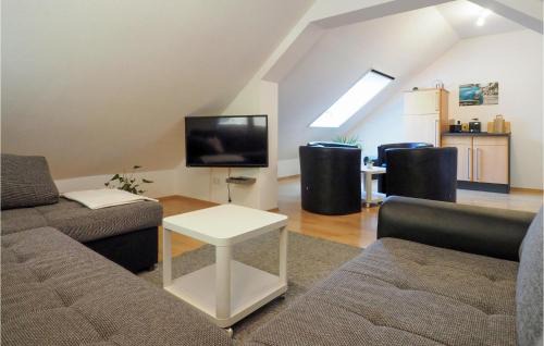Kemmenau Apartment | Lovely Apartment In Kemmenau With Wifi